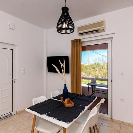 Bona'S Guest House Agia  Dış mekan fotoğraf